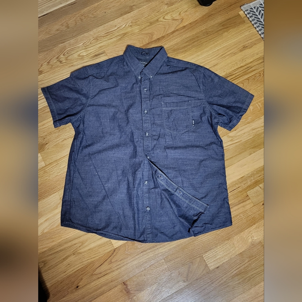 Men's XL eddie bauer short sleeve button up shirt